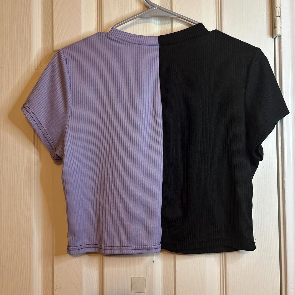 Perfectly Imperfect Medium Crop Top Black Purple Butterfly Y2K Ribbed Split Tee - Picture 4 of 5
